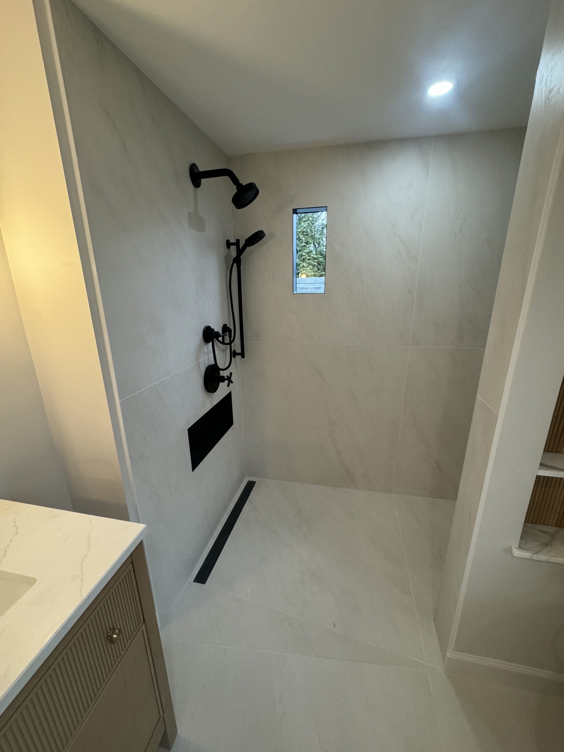 Full Bathroom Remodel in West Chester, PA — photo 5