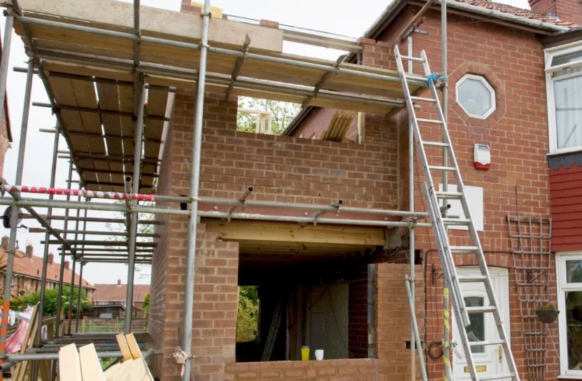 rear side extension contractor job in progress